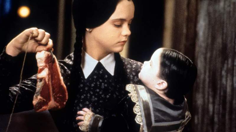 Família Addams: Netflix divulga trailer de Wandinha, série de Tim Burton