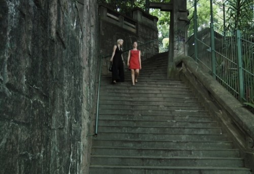 Imagem 3 do filme Nós Duas Descendo a Escada