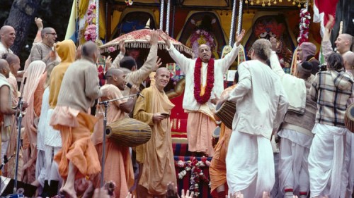 Imagem 3 do filme Hare Krishna! - O Mantra, o Movimento e o Swami que Começou Tudo