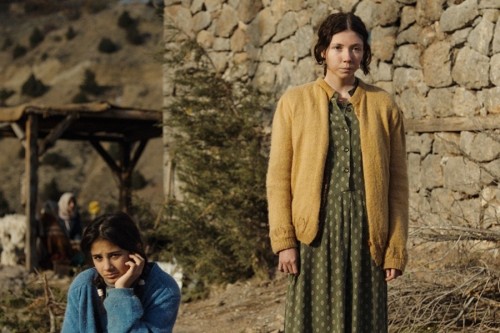 Imagem 1 do filme O Conto das Três Irmãs