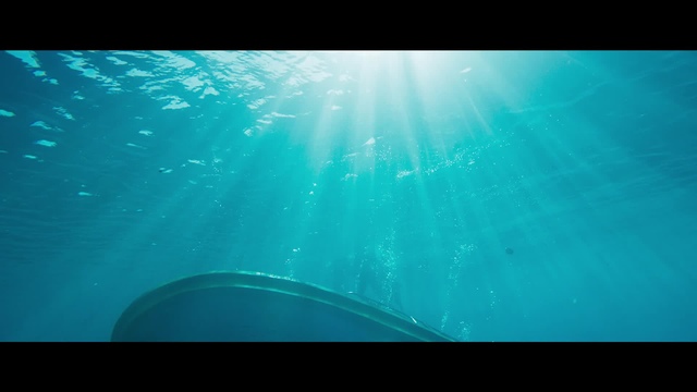 Imagem 1 do filme Something in the Water