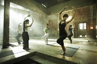 Imagem 1 do filme Yoga Class