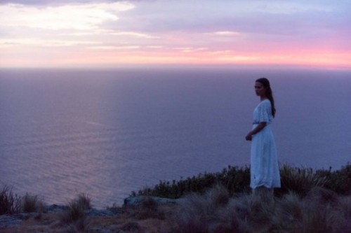 Imagem 1 do filme A Luz Entre Oceanos