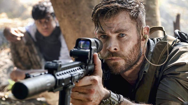 Netflix revela número de mortos por personagem de Chris Hemsworth em Resgate