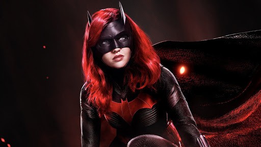 Após saída de Ruby Rose, Batwoman introduzirá nova protagonista na 2ª temporada