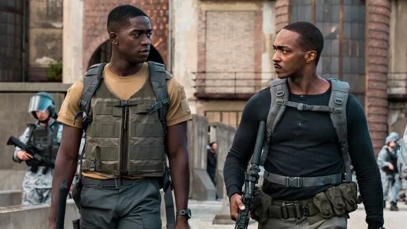 Zona de Combate: filme com Anthony Mackie ganha trailer na Netflix