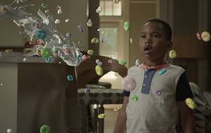 Criando Dion: criança com superpoderes estrela nova série da Netflix, veja o trailer
