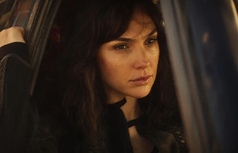 Agente Stone: Netflix divulga trailer do filme com Gal Gadot, confira