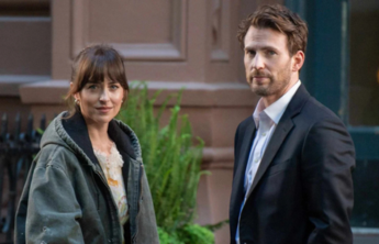 Materialists: filme com Dakota Johnson e Pedro Pascal ganha novos cartazes