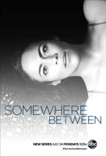 Poster da série Somewhere Between