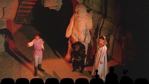 Imagem 1
                    da
                    série
                    Mystery Science Theater 3000: The Return