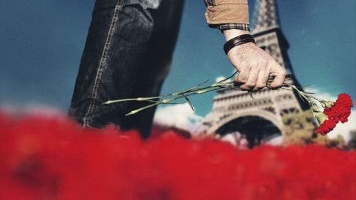 Imagem 3
                    da
                    série
                    13 de Novembro: Terror em Paris