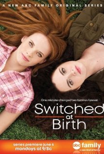 Imagem 1
                    da
                    série
                    Switched at Birth