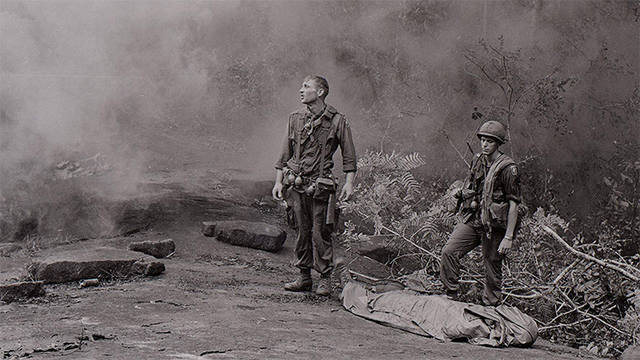 Imagem 3
                    da
                    série
                    The Vietnam War