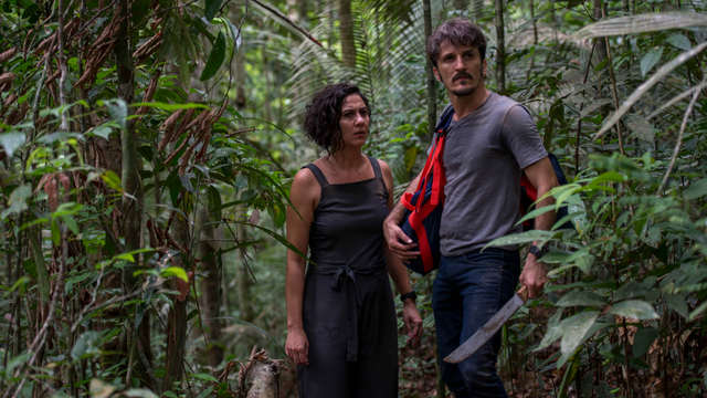 Imagem 1
                    da
                    série
                    Jungle Pilot