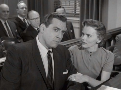 Imagem 3
                    da
                    série
                    Perry Mason