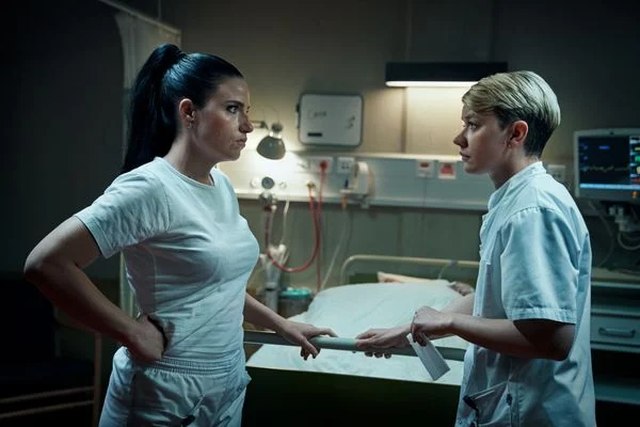 Imagem 2
                    da
                    série
                    Enfermeira