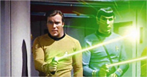 Imagem 2
                    da
                    série
                    Star Trek