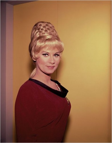 Imagem 3
                    da
                    série
                    Star Trek