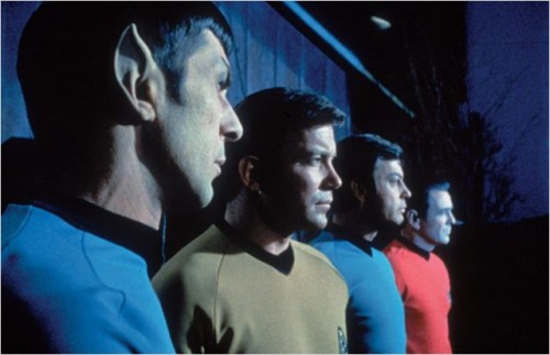 Imagem 5
                    da
                    série
                    Star Trek