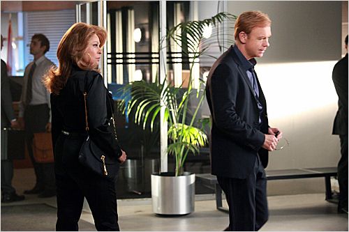 Imagem 1
                    da
                    série
                    CSI: Miami