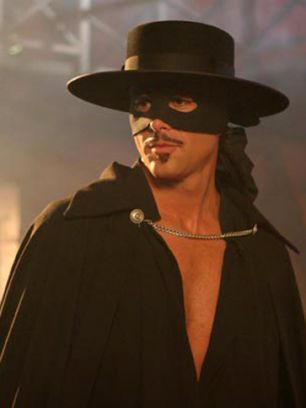 Imagem 4
                    da
                    série
                    Zorro: La Espada y La Rosa