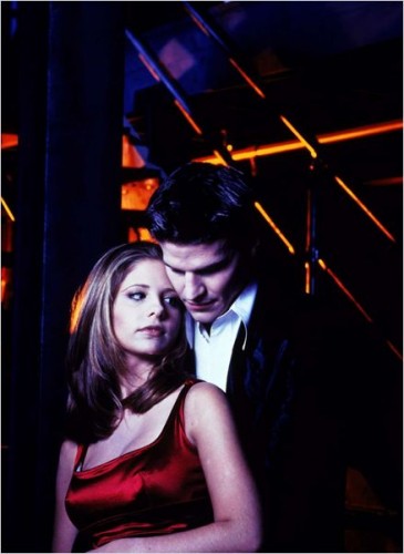 Imagem 4
                    da
                    série
                    Buffy, a Caça-Vampiros